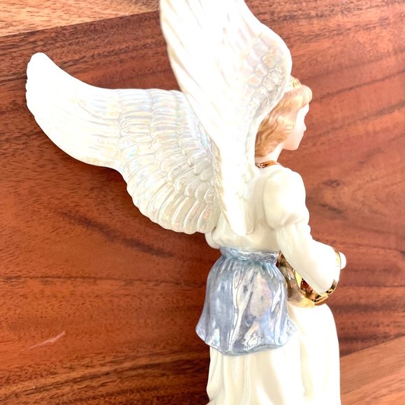 NEW o/b LENOX Nativity Angel' Serenade Figurine Fine China Gold trim - Picture 4 of 11